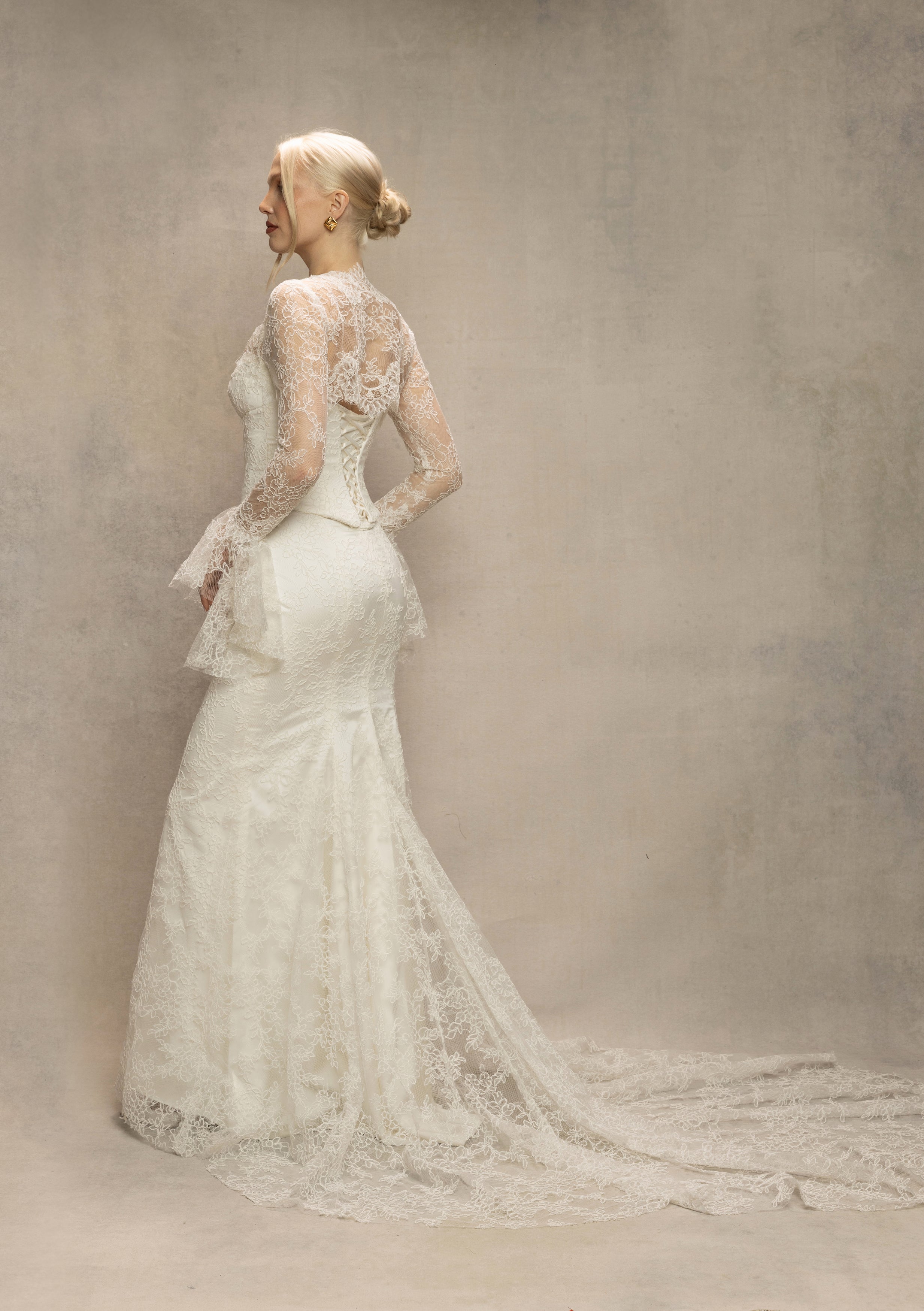 Chorded Lace Bolero (Flounce Cuff)