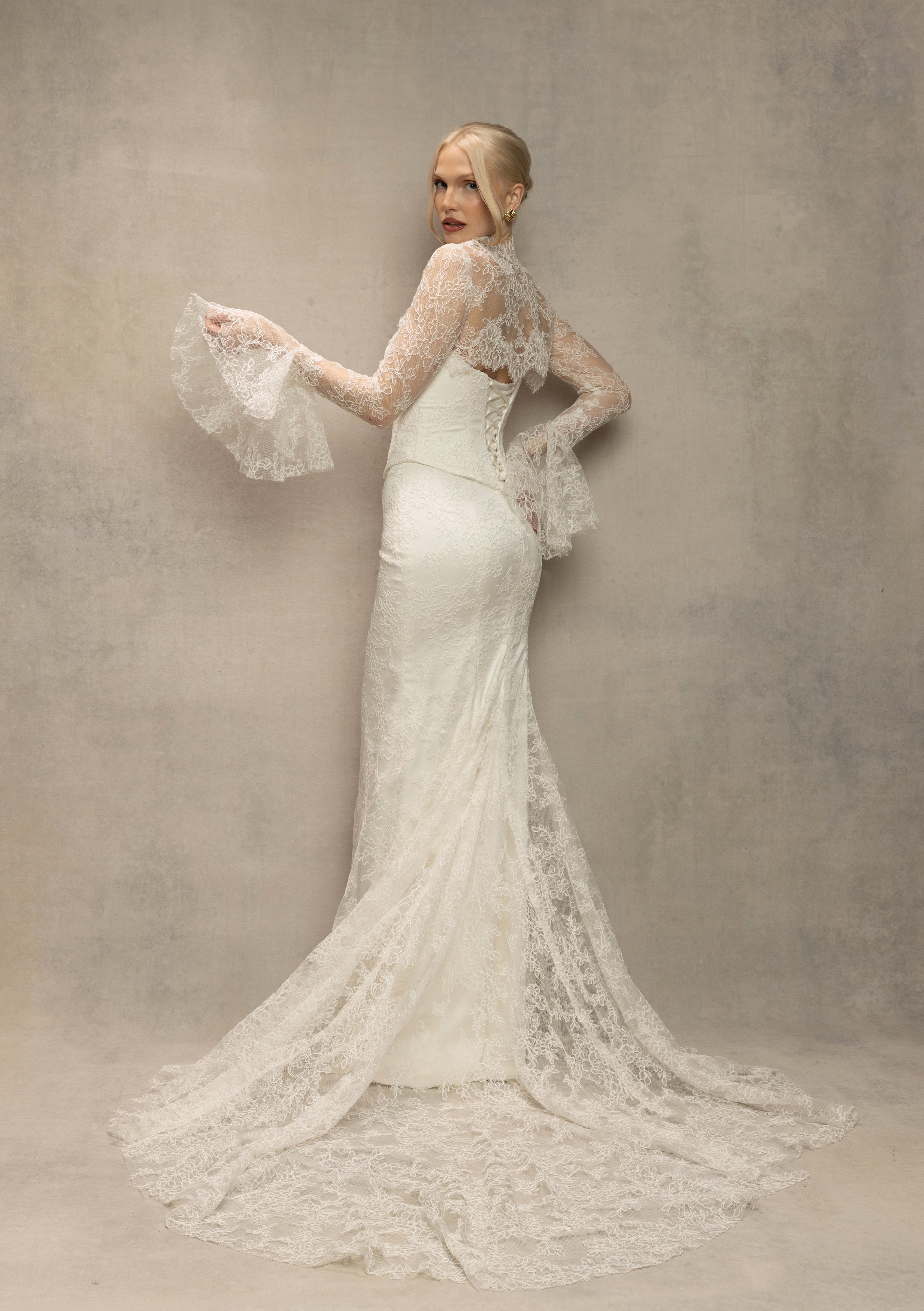 Chorded Lace Bolero (Flounce Cuff)