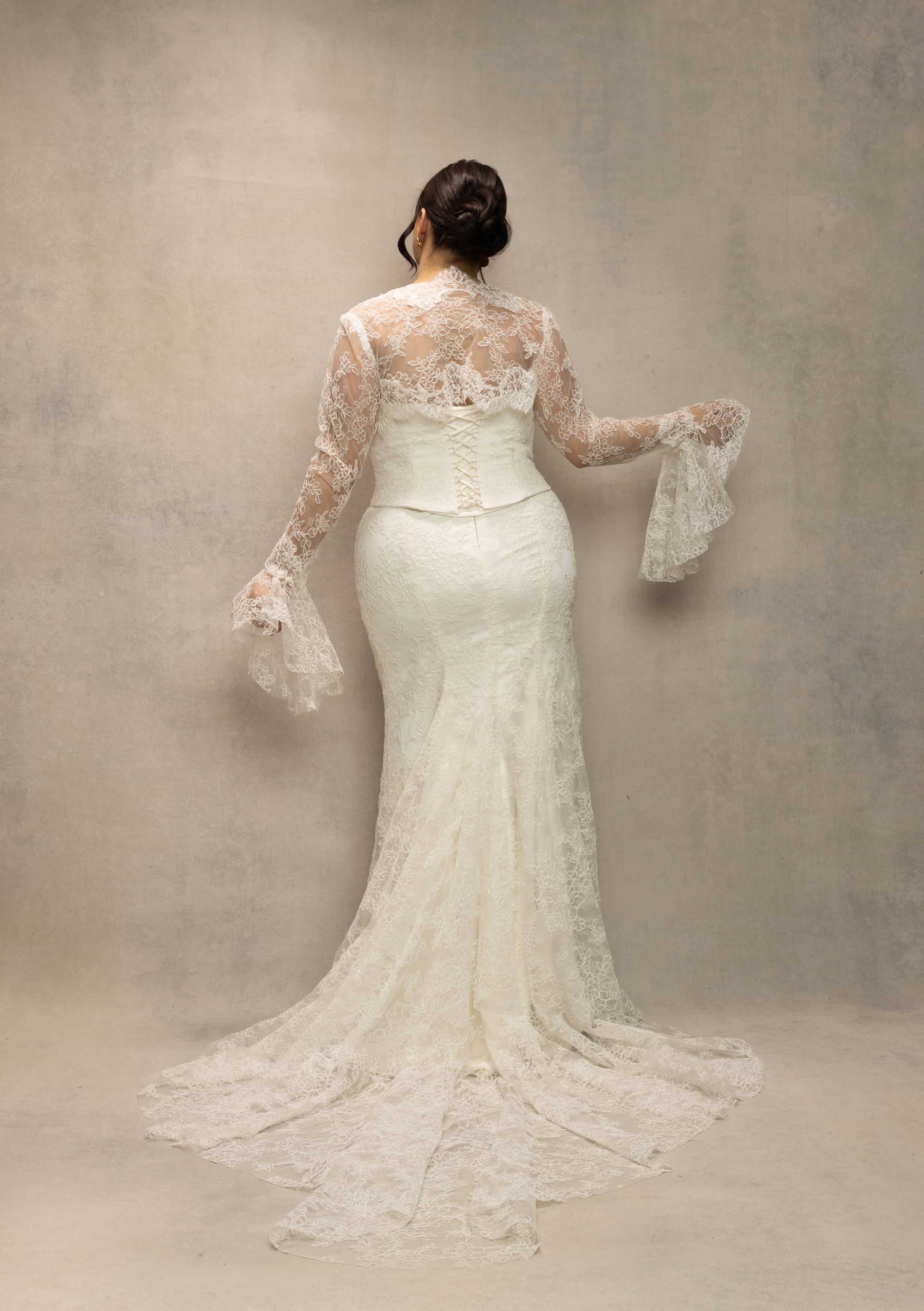 Chorded Lace Bolero (Flounce Cuff)