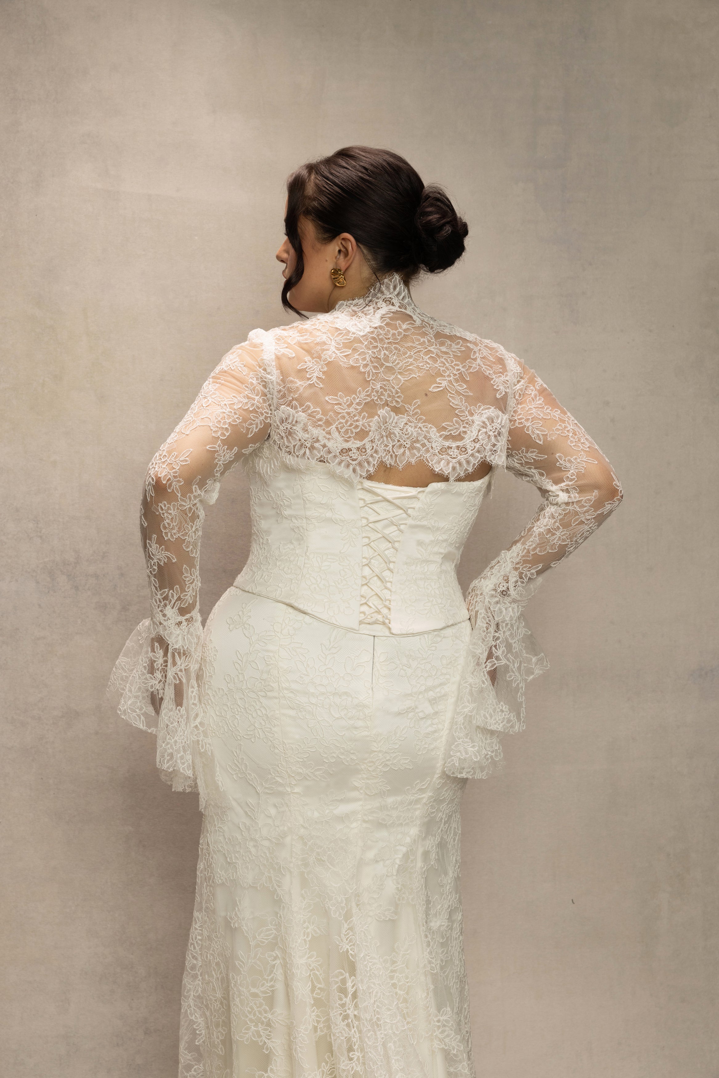Chorded Lace Bolero (Flounce Cuff)